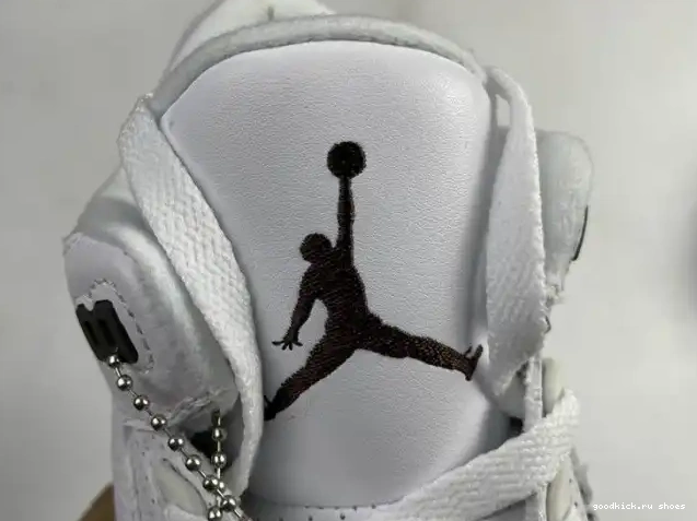 Cheap Retro Mocha 3 (2018) 136064-122 Jordan Air 0609